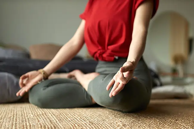 svuotare la mente con la meditazione